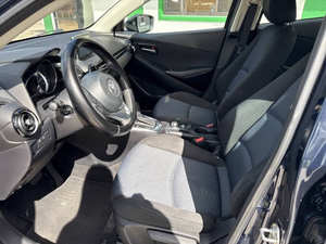 Usado 2017 T * oyota Yaris iA - Product Image 4