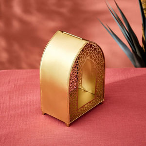 Nouvelle Lanterne Marocaine en Fer Doré Durable, Faite à la Main, Élégante, en Métal Embossé, Porte-Bougie Décoratif pour le Ramadan à la Maison - Product Image 3