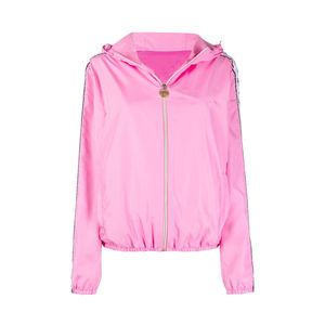 Coupe-vent respirant pour femmes personnalisé OEM Vêtements de ville à capuche à séchage rapide avec logo personnalisé Taille adulte teint en couleur unie - Product Image 4