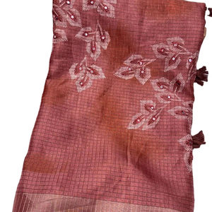 Exclusive <b>MUSLIN</b> Cotton Zari Border Chex Printed Office& Casual Days Wear Top Demanded Saree Available for Sale - Product Image 1