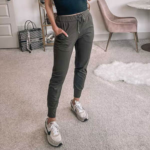 Joggers transpirables para mujer con bolsillos Logotipo personalizado Venta al por mayor Pantalones de salón de invierno para entrenamiento de yoga Correr-Pantalones de chándal - Product Image 6