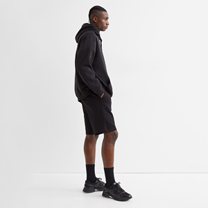 Ensemble sweat à capuche et short en polaire épais respirant pour homme, taille élastique, motif écossais, coupe ample, haute qualité, avec logo personnalisé, idéal pour l'hiver - Product Image 4