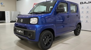 Cuatriciclo Bajaj Qute con motor de 216cc, minitaxi - Product Image 4