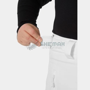 Pantalones de snowboard cálidos para mujer, impermeables, cortavientos, transpirables, duraderos, para esquí al aire libre, para comodidad y rendimiento en invierno - Product Image 2