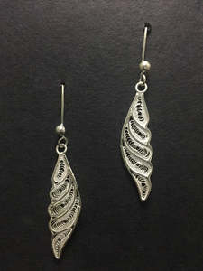 Pendientes de tuerca de hojas de baile brillantes de alto grado más vendidos, proveedor indio de alta calidad, joyería de moda directa - Product Image 3
