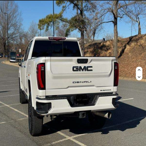 Camioneta <span class=keywords><strong>GMC</strong></span> Sierra 3500HD Denali Ultimate de Doble Cabina, Usada, en Buen Estado - Product Image 6