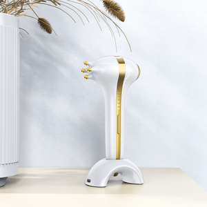 Masseur facial RF EMS, appareil de raffermissement de la peau, radiofréquence 1 MHz, lifting du visage, refroidissement, anti-âge, appareil de beauté - Product Image 4
