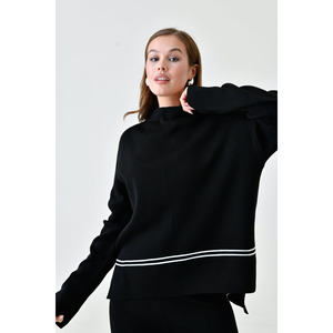 Ensemble de tricot deux pièces composé d'un pull oversize et d'un pantalon taille haute - Product Image 2