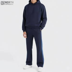 Survêtements d'hiver personnalisés de marque pour hommes, ensembles de jogging à capuche de couleurs unies, 2 pièces, de luxe, vente en gros - Product Image 2