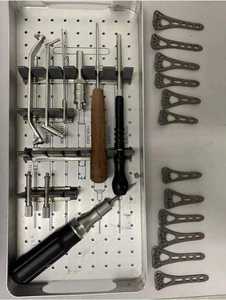 Kit Quirúrgico Ortopédico Manual con Placa Volar Distal de Ángulo Variable de 2.4/2.7mm, Tornillos e Instrumentos, Caja de 229 Piezas, Garantía de 3 Años - Product Image 6