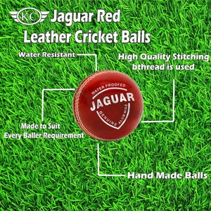 Lot de 6 balles de cricket Jugur en cuir rouge 156gm -160gm Meilleure qualité balle de cricket en cuir Tannd ALUM de norme internationale - Product Image 3