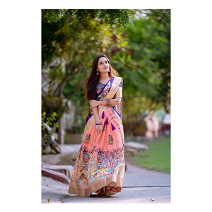 El Mejor Fabricante y Proveedor de Ropa India de FABZONE, Lehenga Choli Dupatta Tradicional Gujarati de Seda Dola con Estampado Digital - Product Image 1
