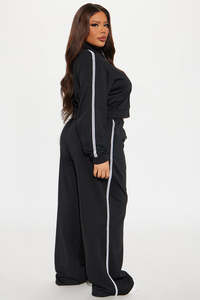Sudaderas con capucha recortadas de alta calidad con cremallera para mujer, logotipo personalizado bordado, fabricante de sudaderas con capucha con cremallera de felpa francesa de gran tamaño - Product Image 2