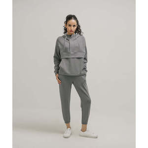 Joggers courts LuxeStretch pour femmes pour l'hiver par temps froid - Product Image 6