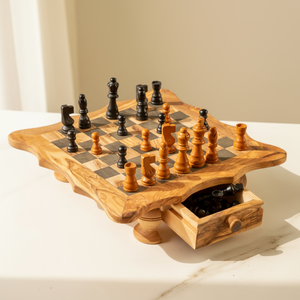 ArtisRaw Tablero de ajedrez rústico para decoración del hogar con bordes ondulados con patas rústicas de varios tamaños (lados de 11-18,5 pulgadas) - Product Image 1