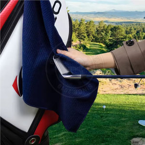 ผ้าขนหนูวาฟเฟิลสำหรับกอล์ฟ น้ำหนักเบา ราคาขายส่งจำนวนมาก สำหรับขจัดคราบสกปรกบนร่องหน้าไม้เหล็ก อุปกรณ์สนามกอล์ฟ - Product Image 5