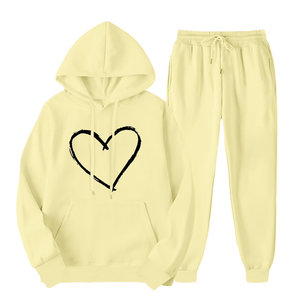 New Arrival Women Oversized <b>Tracksuit</b> Comfortable Breathable <b>Tracksuit</b> for Winter Season and Outdoor Activities - Product Image 1