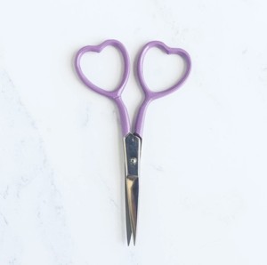 Ciseaux à broder en forme de cœur, vente en gros de ciseaux à couper le fil, ciseaux fantaisie de couleur personnalisée, fabricant professionnel - Product Image 4