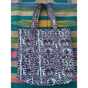 Bolsa de Mano Reversible Extra Grande de Algodón Acolchado, Ecológica y Resistente, Diseño de Hombro para Compras, Color Marrón Vibrante - Product Image 3