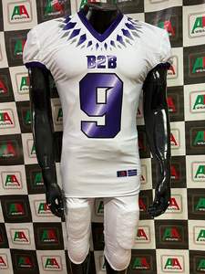 Jersey de fútbol americano bordado de talla grande, pantalones de sublimación elásticos transpirables, fotos reales cortas, paquetes hechos en Pakistán - Product Image 2