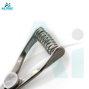 Pinces légères ALMAC Glover Atrauma Bulldog idéales pour les procédures microvasculaires nécessitant une pression douce et douce - Product Image 6