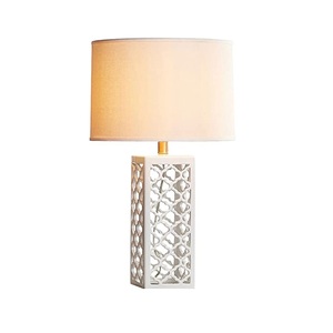 Abat-jour de table moderne pour le salon et la chambre à coucher coupe en métal en forme d'or éclairage intérieur lampe de table pour la salle d'étude - Product Image 2