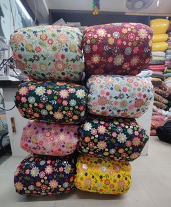 Tela de seda de brocado Banaras tejida a mano de lujo de calidad superior para tapicería étnica y creaciones de diseñador para bodas - Product Image 2