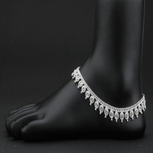 Chaîne de cheville en argent sterling 925 plaqué or avec cristaux, bijou de pied délicat pour homme et femme, idéal pour mariages et événements festifs - Product Image 1
