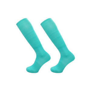 Calcetines de Fútbol Profesionales hasta la Rodilla de Poliamida, Estilo Otoñal, Color Sólido, Calcetines Deportivos para Hombres y Niños - Product Image 3