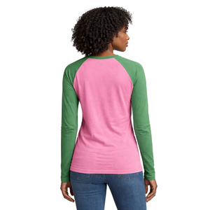 T-shirt à manches courtes rose Soror Raglan, sororité grecque, t-shirt rose et vert pour femmes, sororité universitaire, élégant, été, écologique - Product Image 2