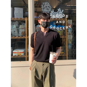 T-shirt uni à col en V style coréen pour homme, tissu en coton extensible, absorbant la transpiration, forme légère, silhouette flatteuse - Product Image 5