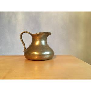 Petit pichet et vase en laiton vintage les plus vendus Pichet décoratif en laiton avec poignée - Product Image 1