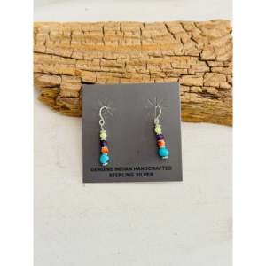 Pendientes Colgantes de Corraine Smith con Diseño de Cuentas de Plata de Ley de Múltiples Hilos - Product Image 1