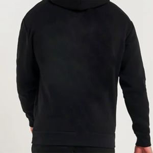 Sudadera con capucha negra para hombre: ajuste relajado, cordones con aglets, estampado tonal en el pecho y la espalda y bolsillo Kanga para ropa informal - Product Image 6