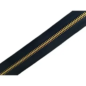 # Cadena de Cremallera Continua de Latón de 10 Pulgadas, Longitud Personalizada para Bolsos, Prendas y Zapatos - Cremallera de Plástico - Product Image 1