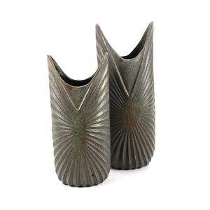 Vase à fleurs en aluminium de qualité exclusive avec montage coupe collines Vase à fleurs à texture unique au prix de gros - Product Image 4