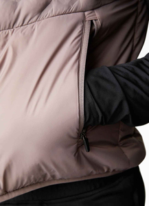 Chaleco Acolchado Sin Mangas Unisex Personalizado de Marca, Chaqueta de Burbujas Acolchada de Alta Calidad 2025, Ropa para Hombre y Mujer, Chaqueta Hecha en Pakistán - Product Image 3