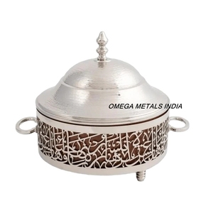 Casserole de service en métal au design nouveau pour les restaurants et la cuisine - Product Image 3
