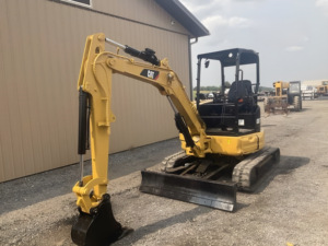 2018 Caterpillar 303.5E2 CR Excavator CAT para un gran rendimiento de excavación listo para enviar - Product Image 5