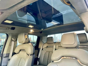 Motocicleta Ri Vi Ia n R.1T Edición Ad.ventu.re 2024 Usada, con Tracción en las Cuatro Ruedas, Paquete de Batería Grande, Protección Inferior Reforzada, Asiento Izquierdo de Cuero - Product Image 4