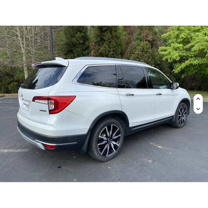 HONDAs PILOT TOURING SUV d'occasion à faible kilométrage - Product Image 4