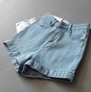 กางเกงยีนส์ขาสั้น203สีน้ำเงินอ่อนกางเกงยีนส์ขาสั้นสำหรับผู้หญิงกางเกงยีนส์ขาสั้นสีขาวสีน้ำเงินสีทึบออกแบบได้ตามต้องการ - Product Image 3