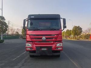 Camión Quitanieves Amarillo Usado con Motor y 1 Año de Garantía en Venta - Product Image 2