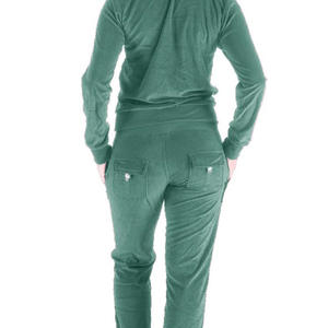 Ensemble de survêtement décontracté deux pièces en coton respirant pour femme, grandes tailles personnalisées, style OEM ODM, vente en gros pour l'hiver - Product Image 4