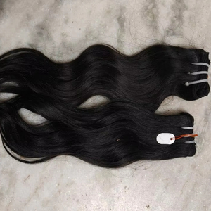 Vente en gros 100% extensions de cheveux vierges indiens non transformés paquets de cheveux indiens bruts vendeur de cheveux alignés sur les cuticules de couleur claire - Product Image 1