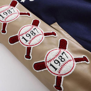 Chaqueta Universitaria Casual de Béisbol para Hombre con Botones Personalizados, Letra Bordada, Logotipo Frontal con Graffiti, Chaquetas para Hombre - Product Image 6