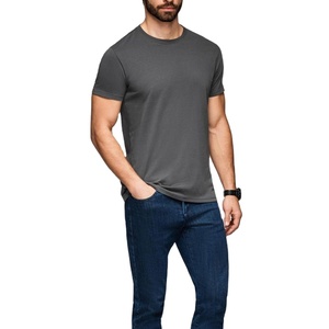 Fabricant de T-shirts en gros à bas prix – Personnalisables, coupe ajustée, extensibles, anti-boulochage, en jersey 100 % coton tricoté - Product Image 1