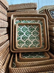 Bandeja Decorativa de Ratán Hecha a Mano de Alta Calidad con Asa, Bandeja Flotante para Piscina, Ecológica, Fabricada por 99 Gold Craft - Product Image 4