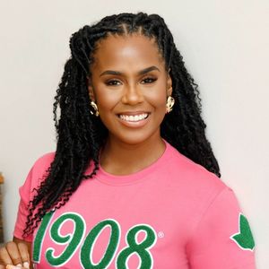 1908 edera lega ciniglia Tee rosa verde confraternita abbigliamento ricamato lettere collegiata cotone vita greca T Shirt da donna - Product Image 2