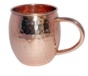 Mug Moscow Mule classique noir mat de conception haut de gamme et durable avec des bordures en cuivre rose et des tasses et mugs en cuivre, grossiste indien - Product Image 1